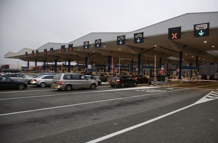 ZADRŽAVANJE NA JEDNOM GRANIČNOM PRELAZU! Dva sata čekanja!