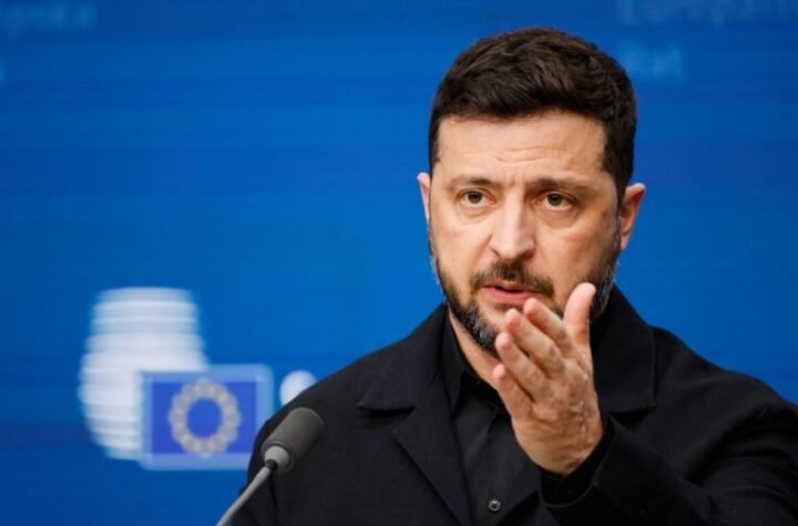 ZELENSKI MENJA IGRAČE! Novi ambasador stiže u Srbiju, Tolkač razrešen ukazom!