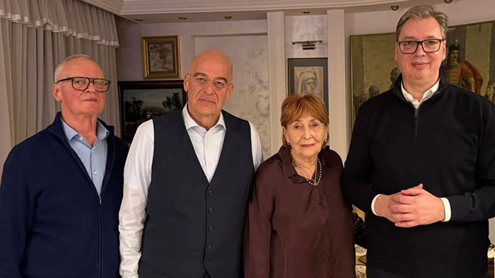 'BILA JE ČAST UGOSTITI VELIKOG PRIJATELJA SRBIJE' Ministar odbrane Grčke posetio dom roditelja Aleksandra Vučića