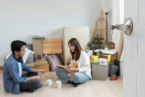 BEČKI MODEL STANOVANJA KAO MOGUĆI SPAS ZA GRAĐANE: Jeftinije kirije i doživotni zakup? STANARINA SAMO 10% OD PLATE!