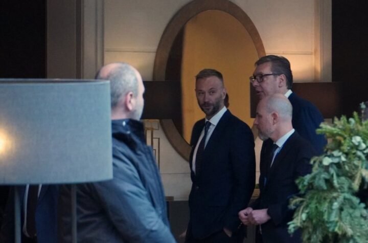 "ĆUTAO SAM GODINU DANA DA NE PLANE REGION": Predsednik Vučić izneo NIKAD JASNIJE poruke EU, regionu i opoziciji!