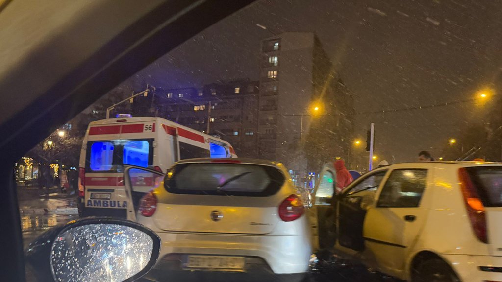 Hitna pomoć imala pune ruke posla: Više od 130 intervencija tokom noći