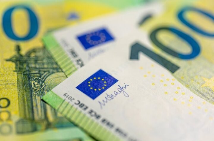 Kurs evra danas: Evo koliko dinara vredi evro po srednjem kursu NBS