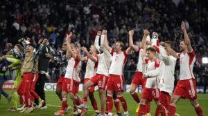 LUDNICA U LONDONU: Arsenal u nadoknadi srušio najgori tim Premijer lige