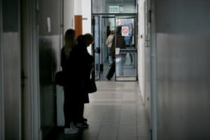 Mutant virus kosi ljude u Srbiji, traje i po mesec dana: Ovako se ponašajte ako ga dobijete, simptomi su sledeći