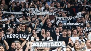 NBA POJAČANJE STIGLO U PARTIZAN! Više nema dileme, scena sa aerodroma 'Nikola Tesla' sve potvrdila (FOTO)