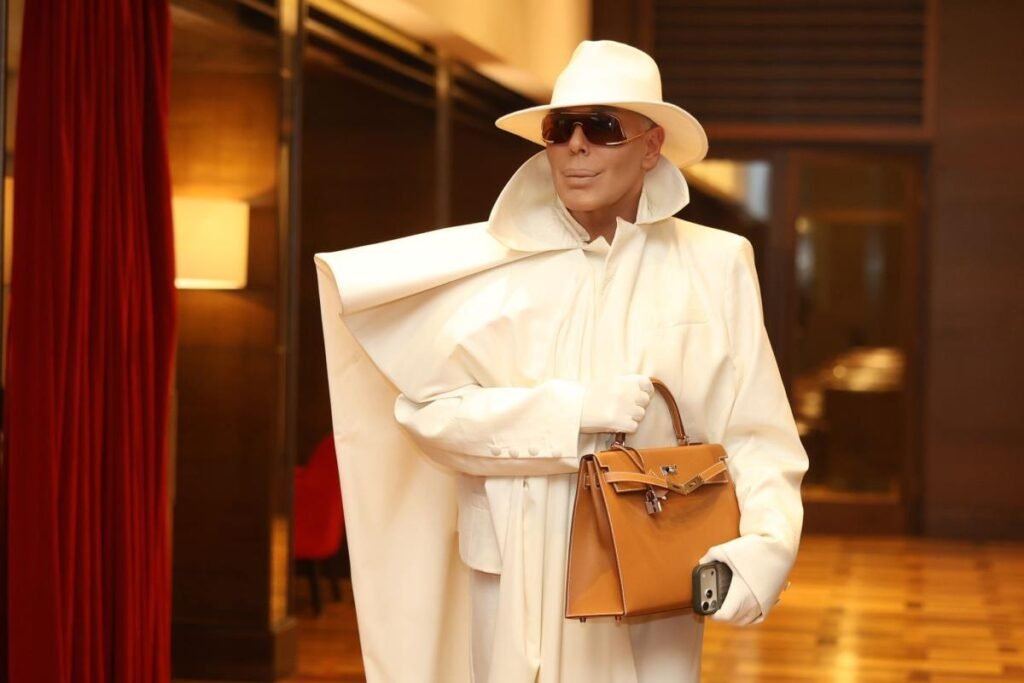 NEMA ŠANSE DA STE ZNALI! Dugo je na SCENI, a brojke zbunjuju: Koliko godina zapravo ima Boki 13? ESPRESO SAZNAJE!