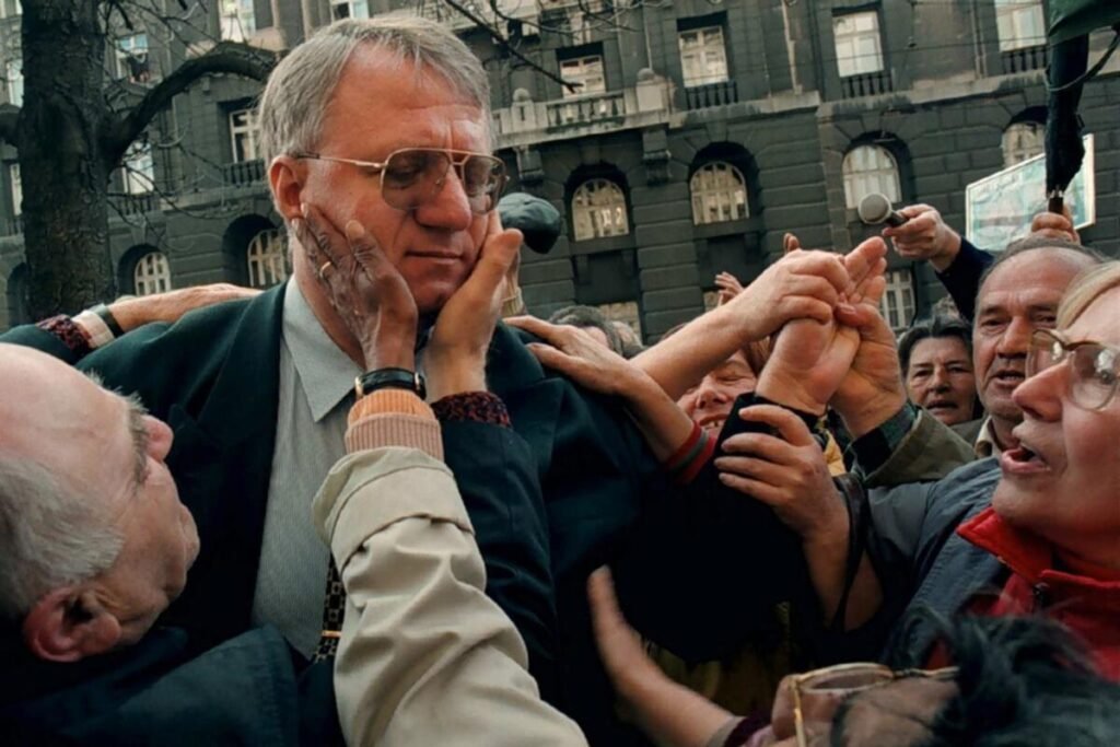 NI VOJU NISU POŠTEDELI! VIC ZBOG KOJEG ĆETE PLAKATI OD SMEHA (VIŠE PUTA U TOKU DANA): Kako se zove Šešeljeva...