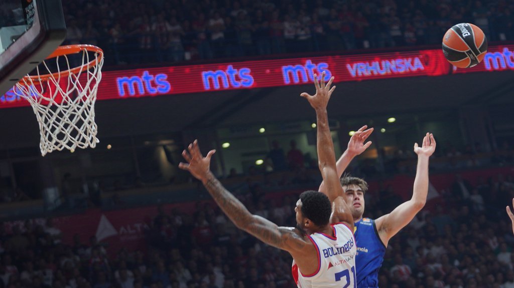 NOVI UDARAC ZA BARSELONU! Teška povreda lidera ekipe, evo kolika pauza ga čeka!