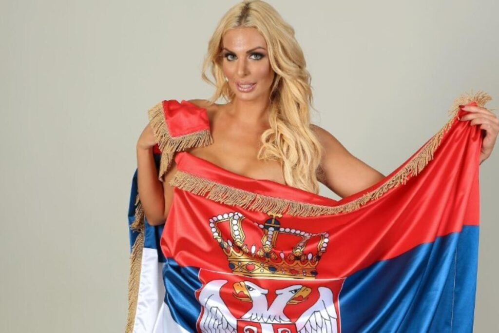 ODMAH 5 TERMINA! Isplivao CENOVNIK HRVATICE - Ava (37) saopštila kolika joj je satnica, POGLEDAJTE ŠTA SVE ZNA