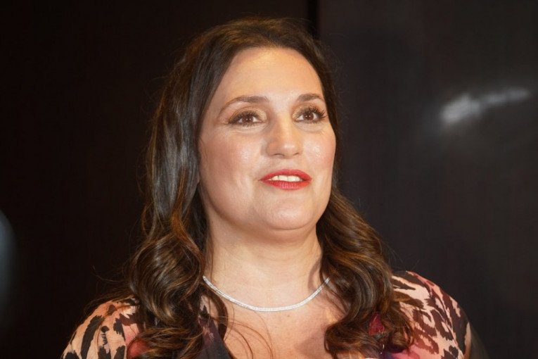 OPERISANA MILICA MILŠA ČEKA REZULTATE NAKON SAZNANJA DA IMA RAK! Glumica otkrila šta se dogodilo kada je otišla kod lekara!