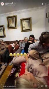 OVAKVU RETKO KAD MOŽEMO DA JE VIDIMO! Privatni snimak Nataše Bekvalac je sve što vam večeras treba! (FOTO)