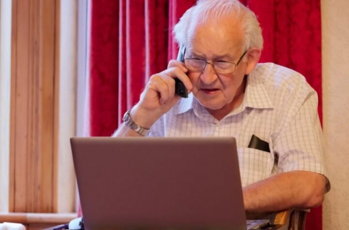 PAZITE SE, OVO JE NOVA METODA PREVARE! Banke izdale hitno upozorenje: Ako vam traže da instalirate OVE aplikacije, odmah prekidajte vezu! OSTAVIĆE VAS BEZ NOVCA!