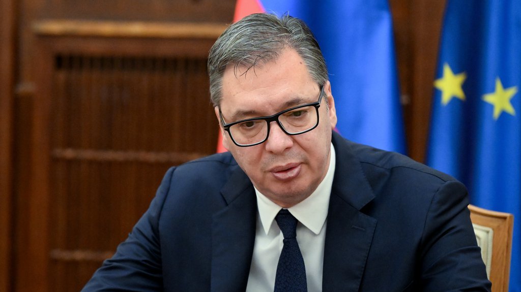 PREDSEDNIK VUČIĆ DANAS U BRISELU: Na radnoj večeri koju priređuju Fon der Lajen i Košta