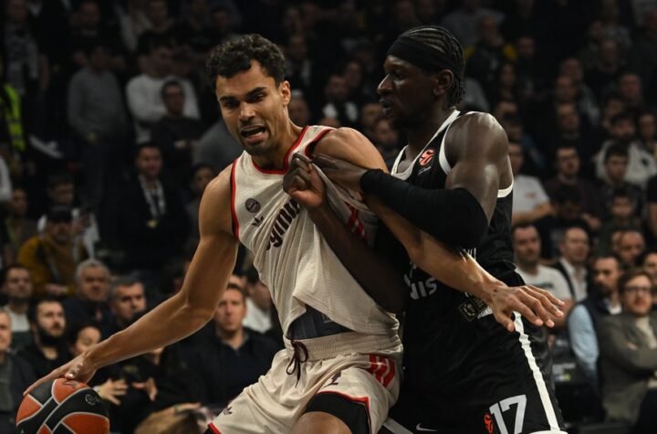 PRVE REČI OCOKOLJIĆA NAKON TRIJUMFA NAD BAJERNOM: Srećan sam zbog navijača, igrača i kluba...