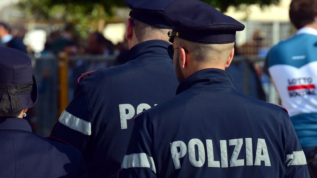 Policijska akcija u Italiji: Velika operacija protiv droge u nekoliko gradova, 384 hapšenja