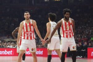 Poznato ko sudi utakmicu Crvene zvezde i Barselone!
