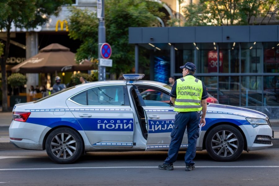 ŠOK NA PUTEVIMA SRBIJE: Svaki treći vozač divlja na kolovozu, a pijani i drogirani preplavili ulice! HITAN APEL POLICIE!