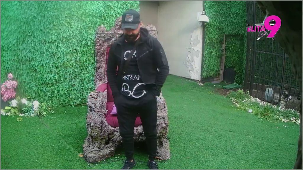 SVI NA PINK! Luka Vujović stigao u Rajski vrt