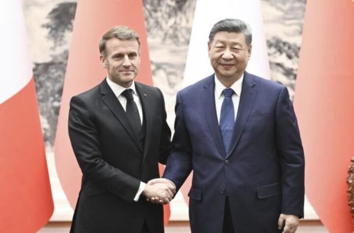 Si razgovarao sa Makronom