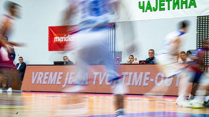 Simboličan time-out na košarkaškim terenima i jasna poruka – STOP nasilju nad ženama