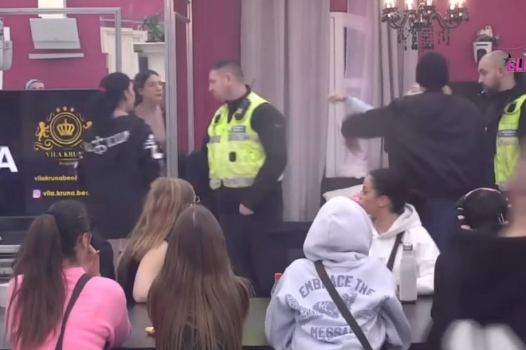 UKLJUČILA ŽESTOKU VREĐALICU! Aneli BRUTALNO ZAGRMELA na Hanu i Neria, pale teške prozivke, OBEZBEĐENJE ULETELO U BELU KUĆU!