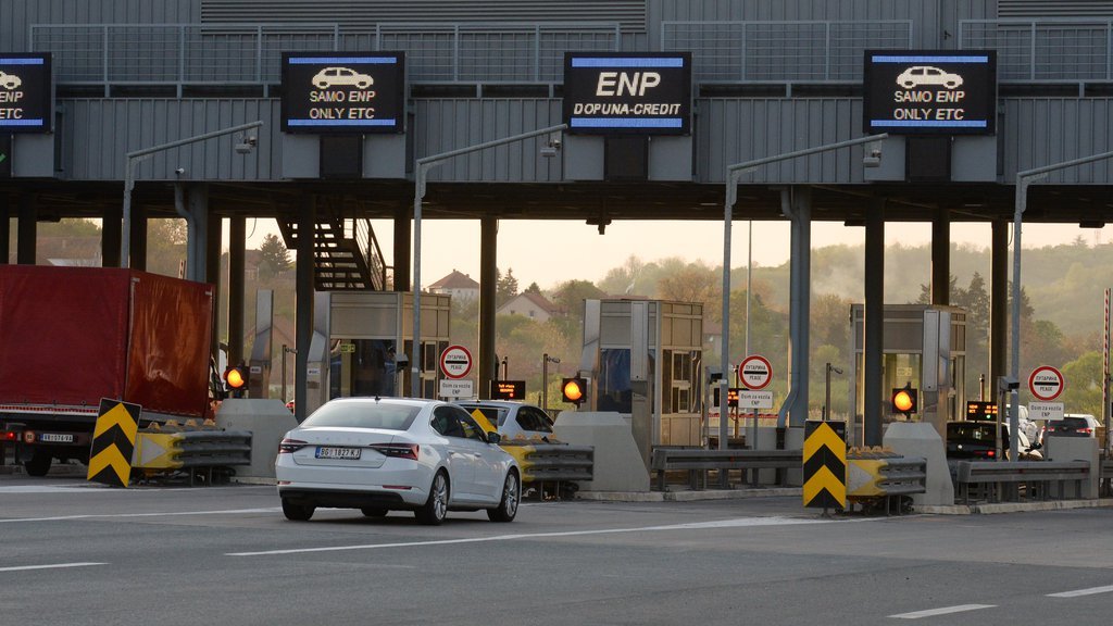 Upozorenje za vozače u Srbiji na Svetog Nikolu: Ako vozite po ovim putevima, obratite pažnju!