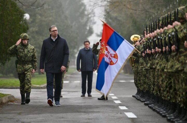 "VEOMA MOĆNO ORUŽJE ŠTITI GRAĐANE NIŠA" Vučić: Učinićemo sve da naša vojska bude dovoljno jaka