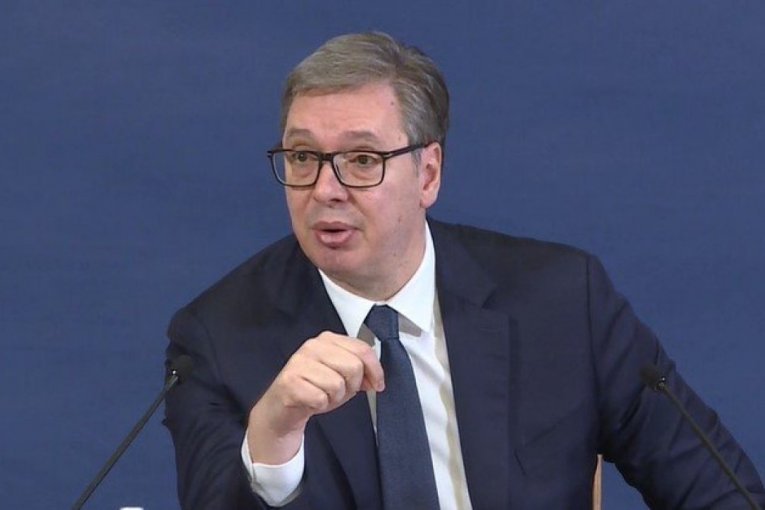 VUČIĆ SUTRA IMA VAŽNE GOSTE! Učenici iz Vukovara na prijemu kod predsednika! POSLE TOGA SLEDI JOŠ JEDAN SASTANAK!