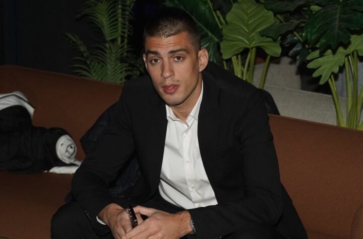 VUJADIN SAVIĆ ULAZI U RIJALITI!