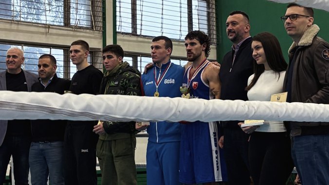 Veliki broj boksera režirao spektakl u Žarkovu, publika uživala u sjajnim borbama