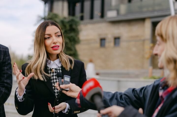 ZAJEDNIČKI CILJ SRBIJE I MAKEDONIJE ZAJEDNIČKI NASTUP NA DRUGIM TRŽIŠTIMA Mesarović: Veliki je potencijal obe strane za izvoz OČEKUJEM SASTANKE SA OSA