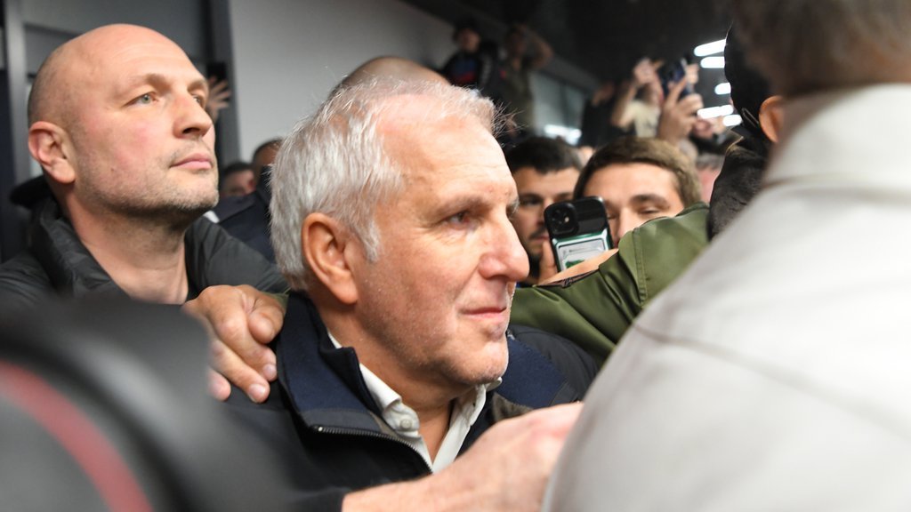 ŽELJKO OBRADOVIĆ SE DANAS OBRAĆA JAVNOSTI?! Proslavljeni as Partizana otkriva: Odlazak nije definitivan - rasplet tek sledi!