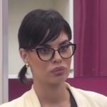 ŽESTOKO UDARENA PO DŽEPU! Mina Vrbaški prekršila osnovno pravilo Elite, Veliki šef reagovao i kaznio je sa MILION DINARA