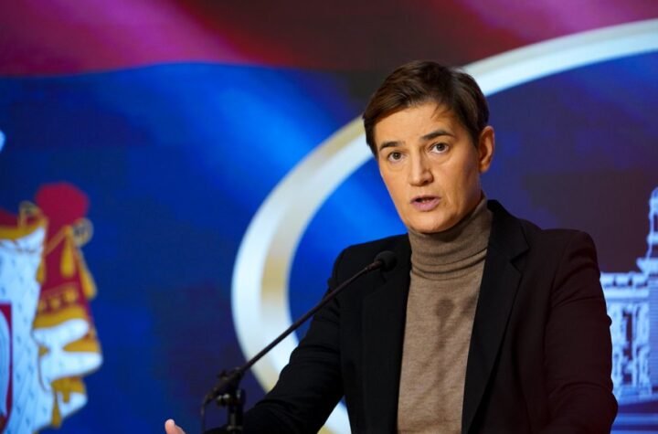 'E, BEDO LJUDSKA' Ana Brnabić poručila Ponošu: Bolji biste bili da razumete makar jednu Vučićevu reč