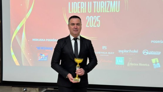 'JOŠ JEDAN MOTIV VIŠE ZA SVE BUDUĆE PODUHVATE' Boban Đurović osvojio nagradu za izvanredan doprinos razvoju turizma