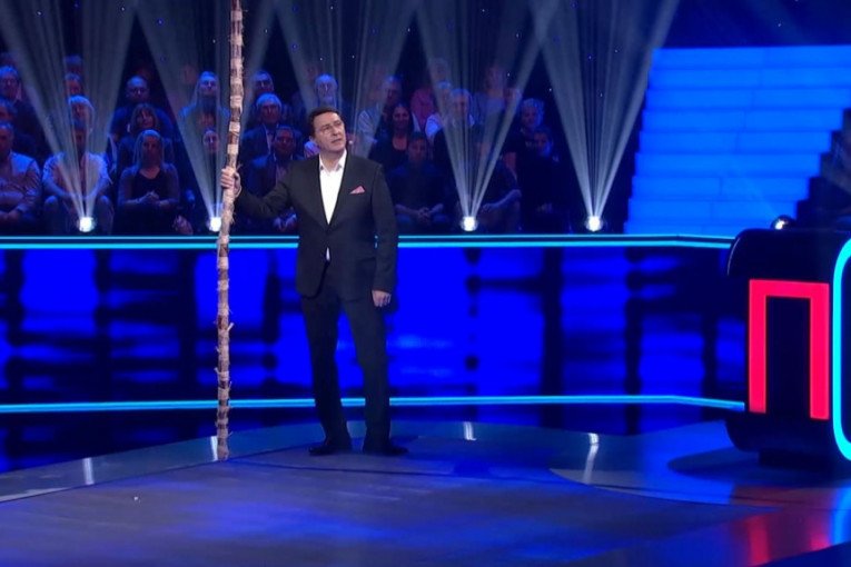 ALEKSA IZ PIROTA ODUVAO TRAGAČE U "SUPERPOTERI": Osvojio DVA MILIONA, pa pao Memedoviću na grudi!