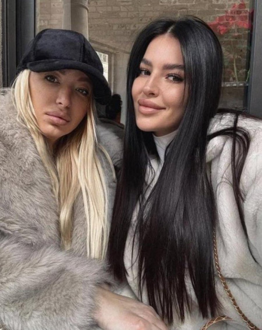 ANA RAJKOVIĆ BRUTALNO ODGOVORILA MAJCI! Besni PORODIČNA DRAMA na društvenim mrežama, JAVNOST U ŠOKU!