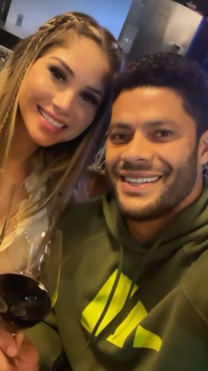 BIO JOJ TEČA DVANAEST GODINA, A ONDA JE OŽENIO! Emotivni život slavnog fudbalera ZABEZEKNUO SVET! U braku su već pet godina!