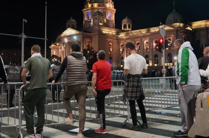 BLOKADERI OPET PRONAĐENI KAKO PREZIRU SRPSKI NAROD: Evo kakve reči koriste, strašno