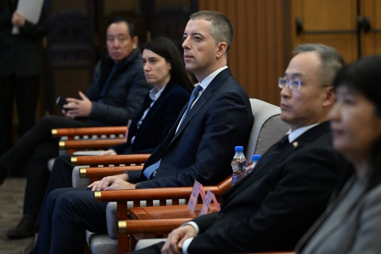 ĐURIĆ POSLAO MOĆNU PORUKU: Mladi su čuvari ČELIČNOG PRIJATELJSTVA Srbije i Kine, na njima ostaje svet! (FOTO)