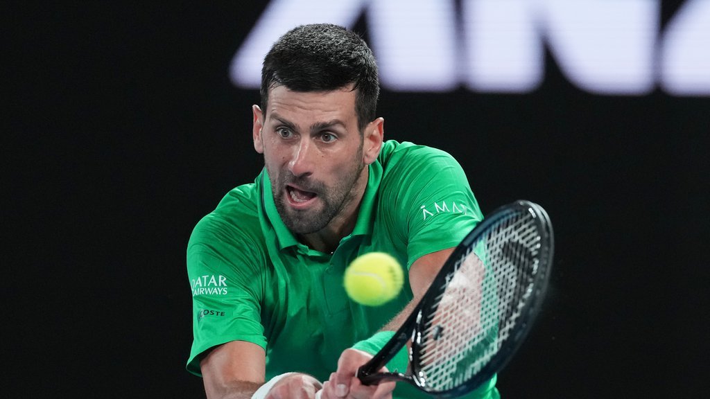 Đoković prošao u treće kolo AO: Savladao Italijana Maestrlija, na korak od rekorda