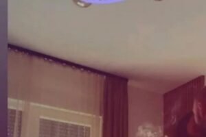 EVO ŠTA JE MAJKU DARKA LAZIĆA SAČEKALO NA KUĆNOM PRAGU! Branka doživela ŠOK, sve režirao NJEN DEČKO! (GALERIJA)