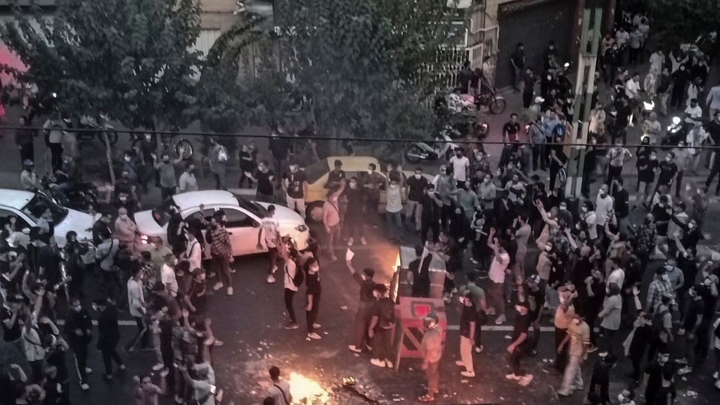 Fudbaler (17) ubijen tokom protesta: Iranski režim odbija da preda telo porodici