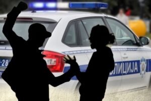 "IZBO ME JE DEČKO AVGANISTANAC!" Detalji drame na Voždovcu: Devojka (21) sa ranom na licu taksijem uletela u bolnicu!