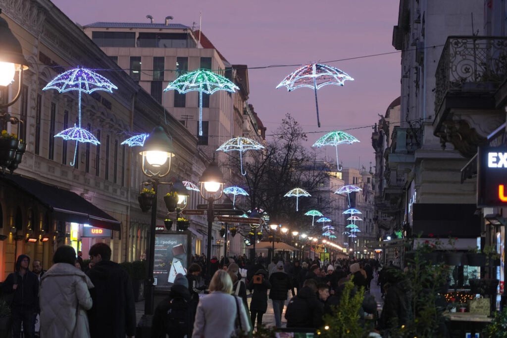 Izašla je današnja vremenska prognoza, dobro se obucite: Sneg ponovo u Srbiji, najviše u ovim mestima