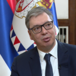 KAKO VAS NIJE SRAMOTA DA NIJEDNOM NE KAŽETE BRAVO ZA DRŽAVU? Vučić: Stotinu dana bez nafte, nijednu kanticu na ulici niste videli!