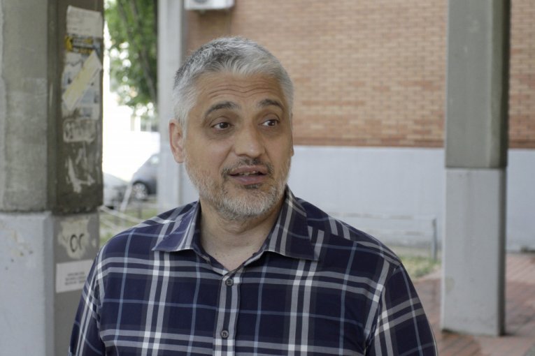 KOSA ODVELI NA SASLUŠANJE! Prijatelju Čede Jovanovića preti ZATVOR - noć proveo u policiji!