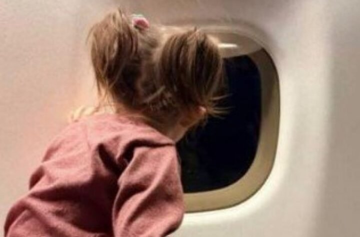 KRAJ SVIH SPEKULACIJA! Tamara Milutinović u jeku navoda o razvodu NAPUSTILA SRBIJU SA ĆERKICOM! (FOTO)