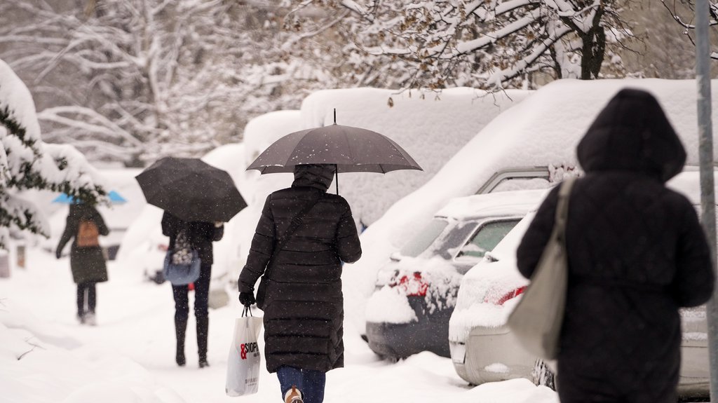 NA SNAZI ČETIRI UPOZORENJA: Ponovo se oglasio RHMZ! OVO MORATE DA ZNATE